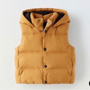 Zara Kids Boy Water Repellent Tan Hooded Puffer Vest Size 2-3 y/o Fall Winter